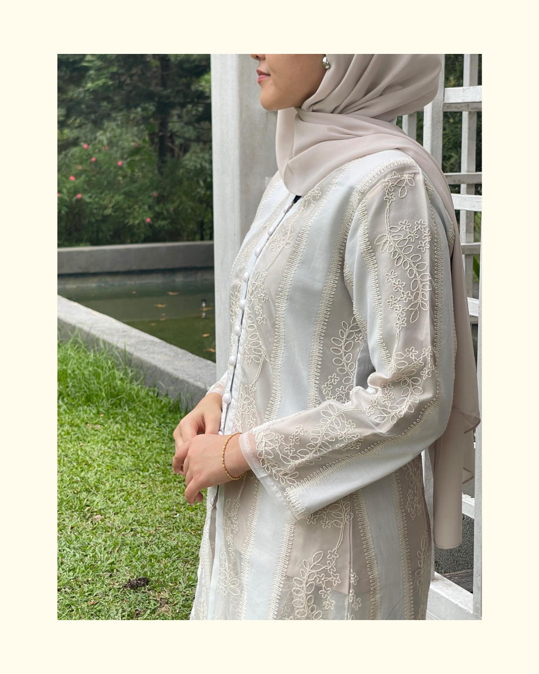 Kebarung Klasik Lilie | Luraé